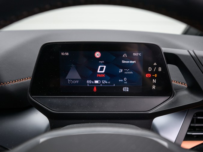 El panel de instrumentos analógico ha estado desapareciendo.