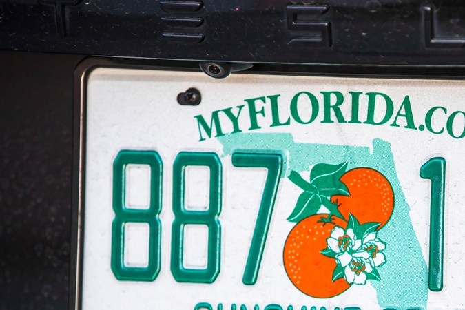 Estados estadounidenses que solo exigen una placa de matrícula