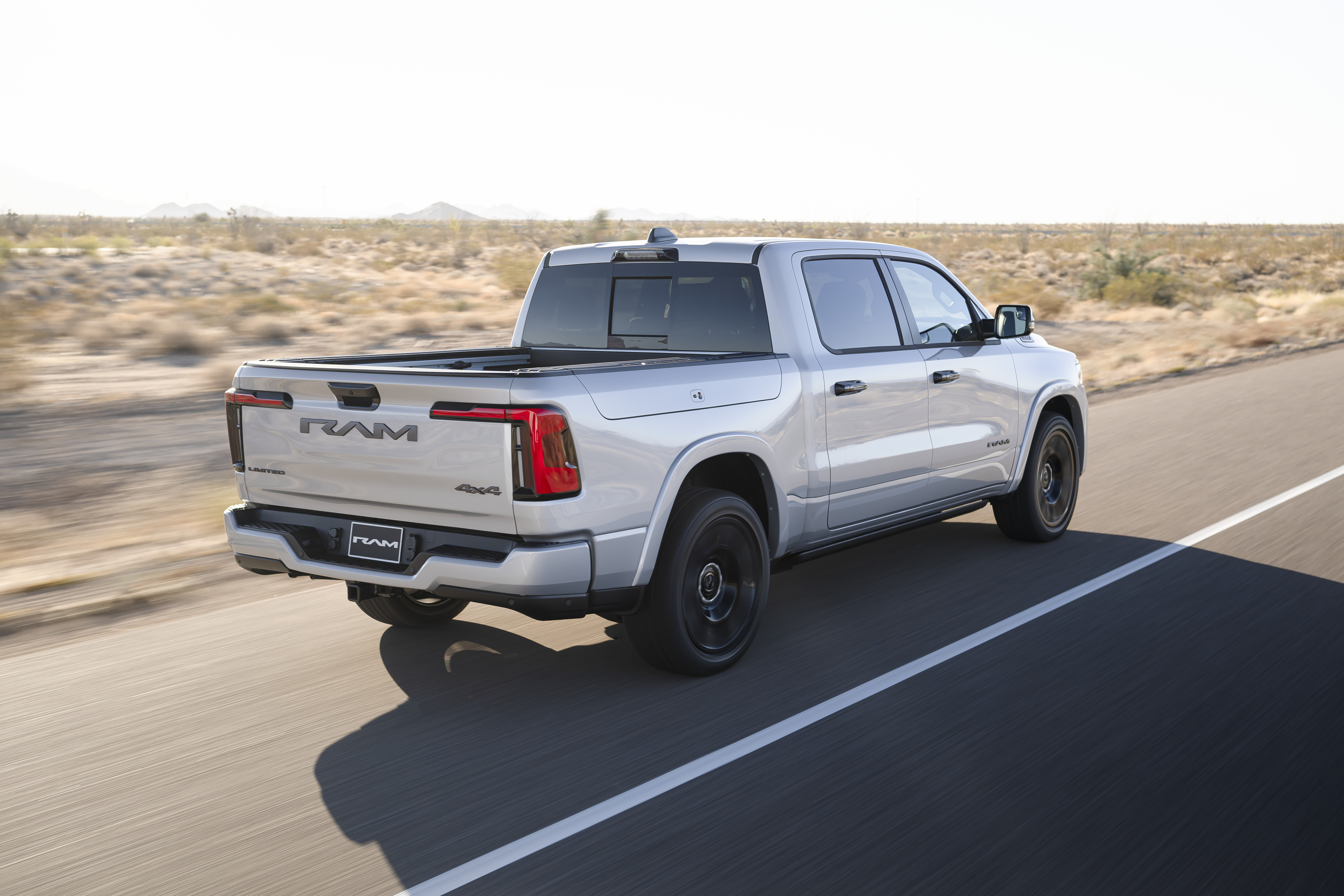 Ram 1500 REV 2026 sustituye a la Ramcharger en nombre.
