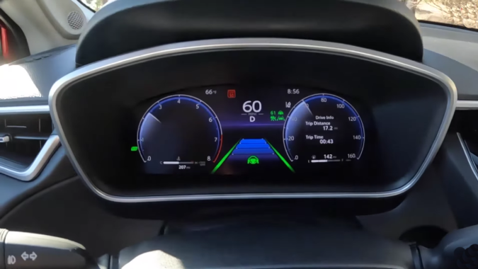 Toyota Corolla Cross 2026 tiene una conducción estable.