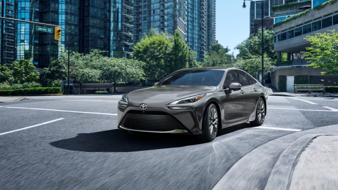 Toyota Mirai usa hidrógeno para su funcionamiento.