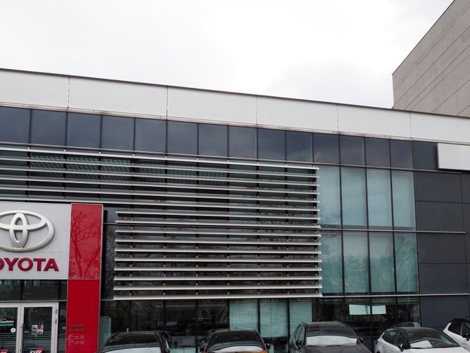 Toyota retira 590,000 vehículos: revisa si tu modelo está afectado.