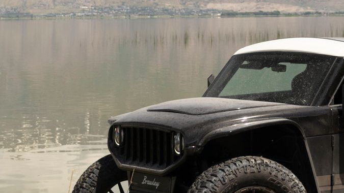 Vanderhall Brawley GTS puede sortear obstáculos como ríos.