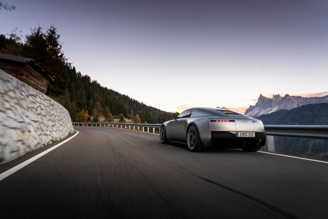 Audi Concept C toma varios elementos del TT y R8.
