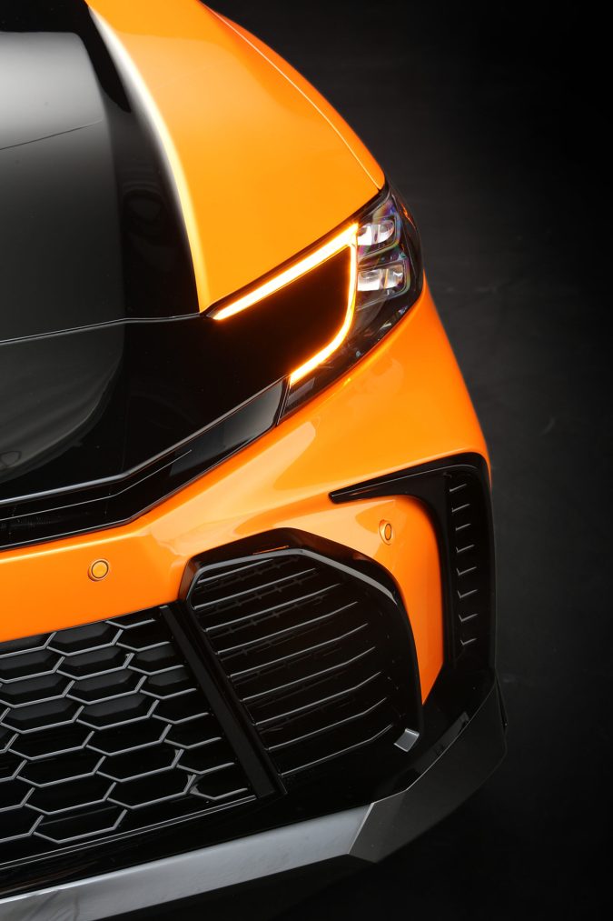 Toyota Camry GT-S Concept SEMA 2025 tiene detalles aerodinámicos para competencia.