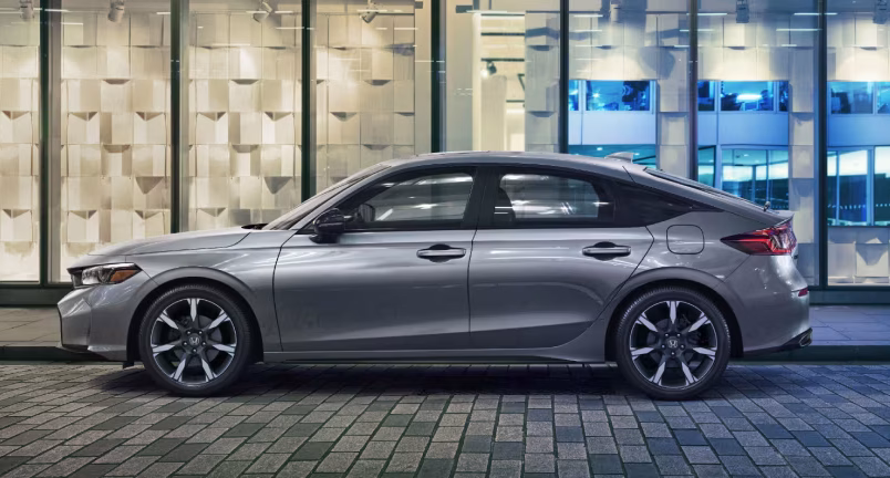 Honda Civic Hybrid Hatchback 2026 en color gris