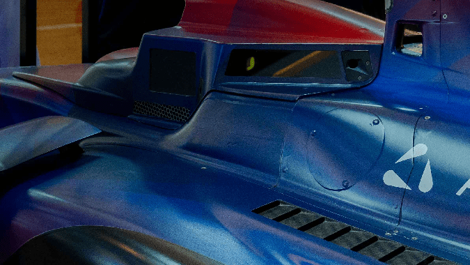 Los monoplazas de A2RL tienen un motor a combustión 2.0 litros.