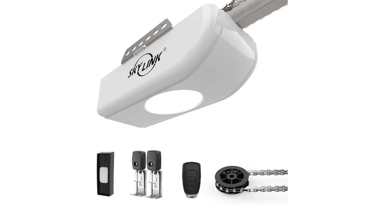 El abridor de puerta de garaje de SkyLink es ligero y de fácil instalación.