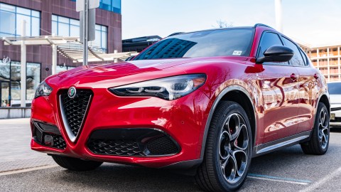 Alfa Romeo Stelvio tiene un gran rendimiento.