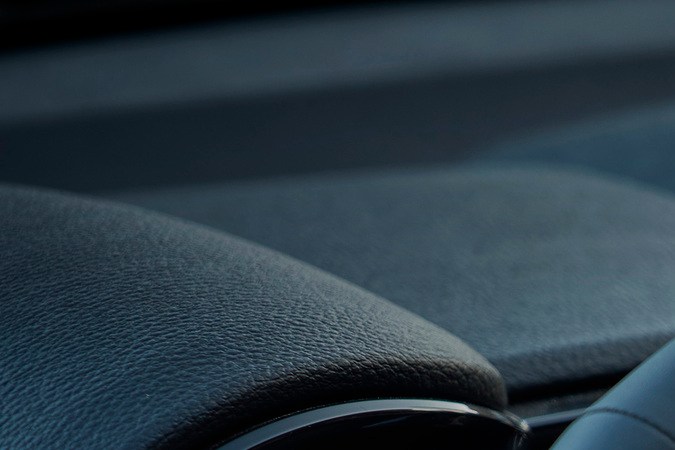 Alfa Romeo Tonale 2026 logra una conducción más suave.