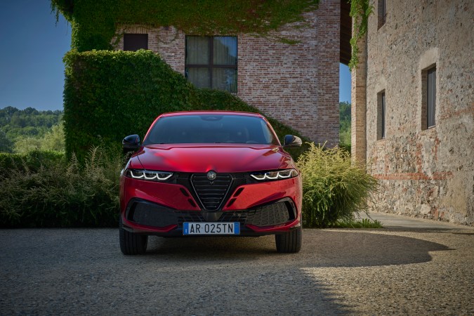 Alfa Romeo Tonale 2026 tiene un diseño más moderno.