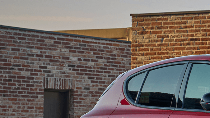 Alfa Romeo Tonale 2026 tiene nuevas opciones de colores.