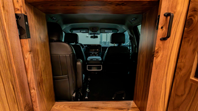 Earthroamer LTx tiene grandes comodidades.