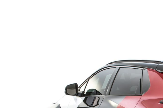 Toyota bZ Time Attack Concept tiene un kit aerodinámico de alto rendimiento.