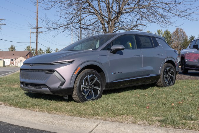 Chevrolet Equinox EV 2024 tiene quejas por ser muy silenciosa.