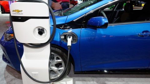 Chevrolet busca incrementar su oferta de autos eléctricos.