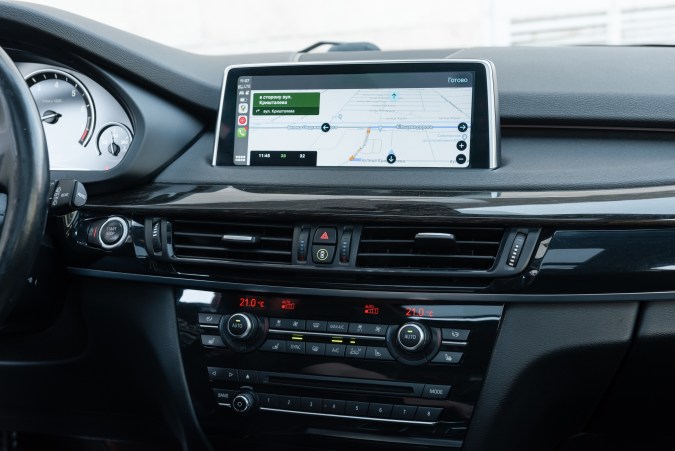 elegir un sistema de infoentretenimiento