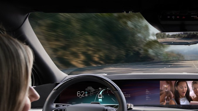 Presiona el botón OnStar: Gemini AI transforma tu GM de 2015 en adelante.