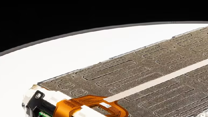 Ferrari Elettrica contará con una poderosa batería que permite autonomía por más de 320 millas.