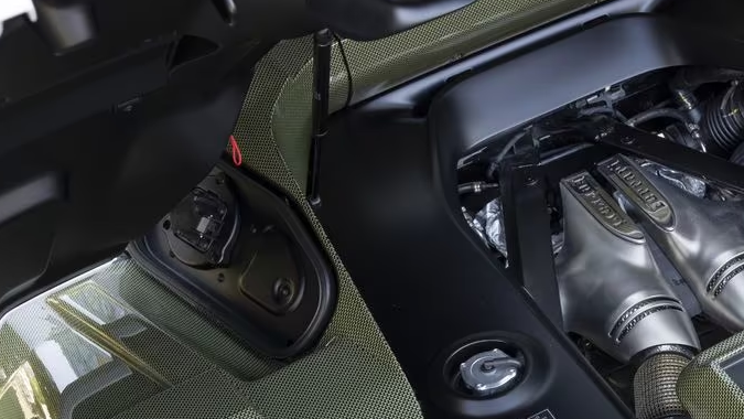 Ferrari SC40 usa el mismo motor del 296 GTB que genera 815 caballos de fuerza.