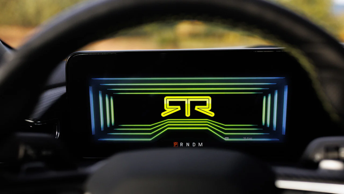 Ford Mustang EcoBoost RTR 2026 tiene varios componentes por RTR.