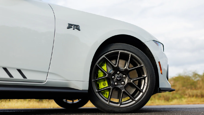 Ford Mustang EcoBoost RTR 2026 formará parte de las versiones del Ford Mustang.
