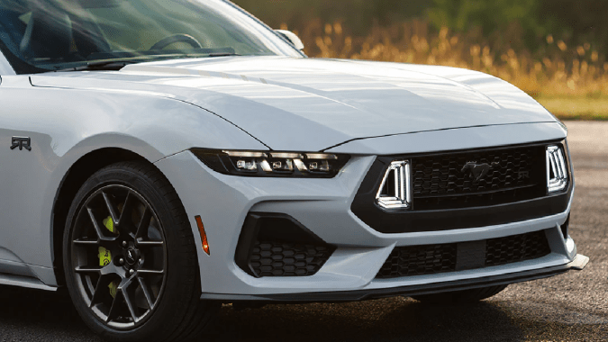 Ford Mustang EcoBoost RTR 2026 tiene un diseño hecho por RTR.