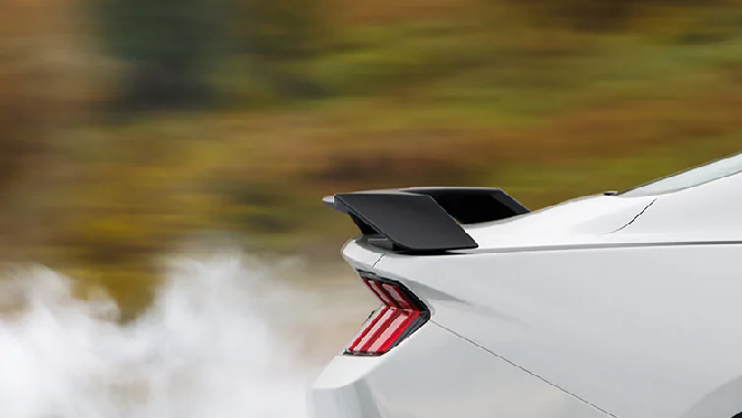 Ford Mustang EcoBoost RTR 2026 tiene gran potencia para derrapar.