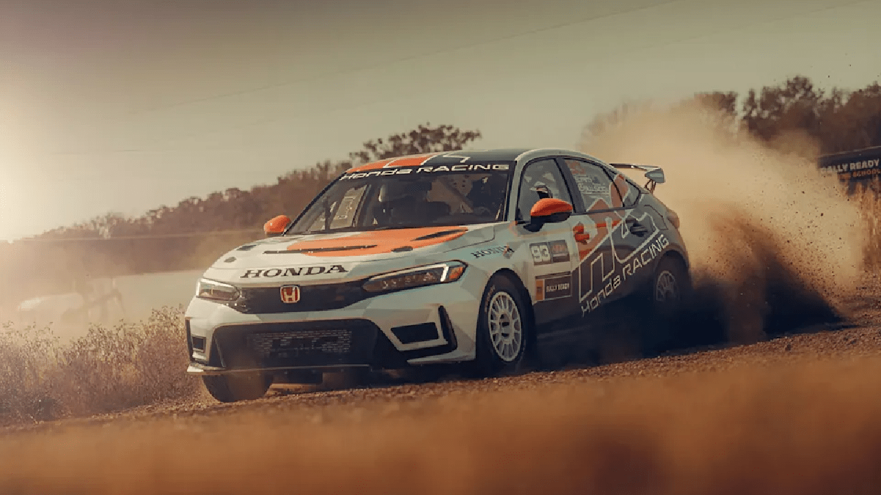 Honda presenta el Civic Type R HRC Rally XP, listo para el barro y la ...