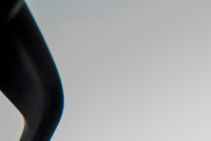 Dentro de la cabina del concepto The Dude, los asientos de cuero Alea, delanteros y traseros, cuentan con costuras de color verde brillante rodeadas de piezas de adorno oscuras en las puertas