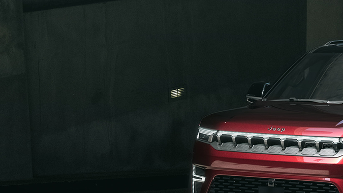 Jeep Grand Wagoneer 2026 tendrá autonomía de 500 millas con la versión híbrida enchufable.