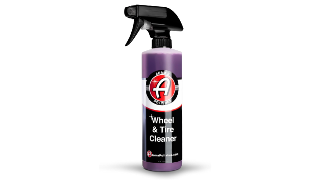 Limpiador de llantas Adam’s Polishes Wheel & Tire Cleaner tiene una fórmula óptima limpiar metales.