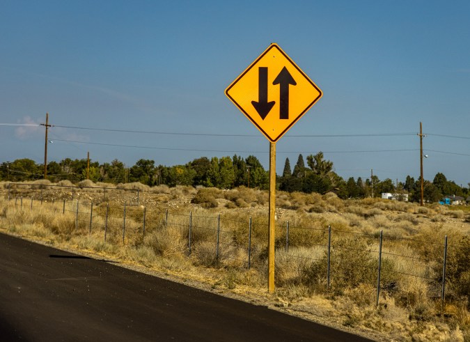 carretera de doble sentido