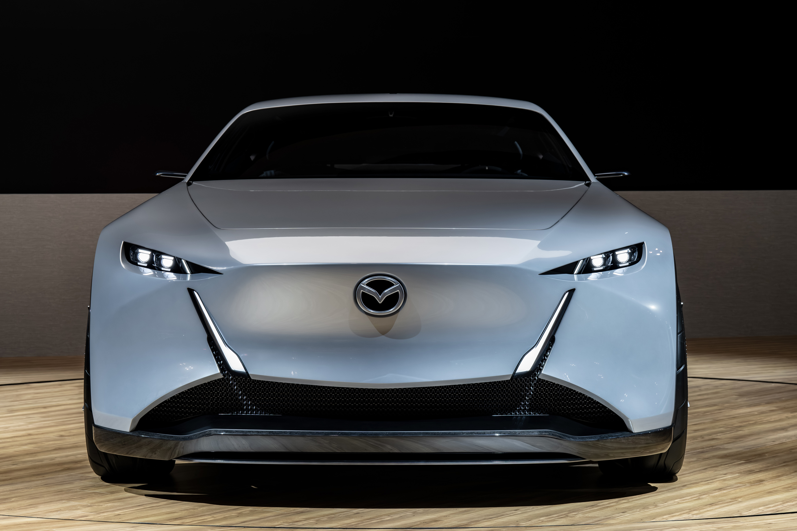 Mazda Vision X-Coupe tiene un gran diseño actual.