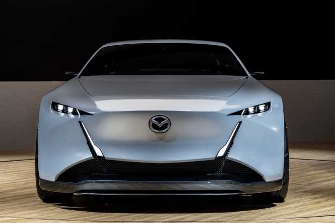 Mazda Vision X-Coupe tiene un gran diseño actual.