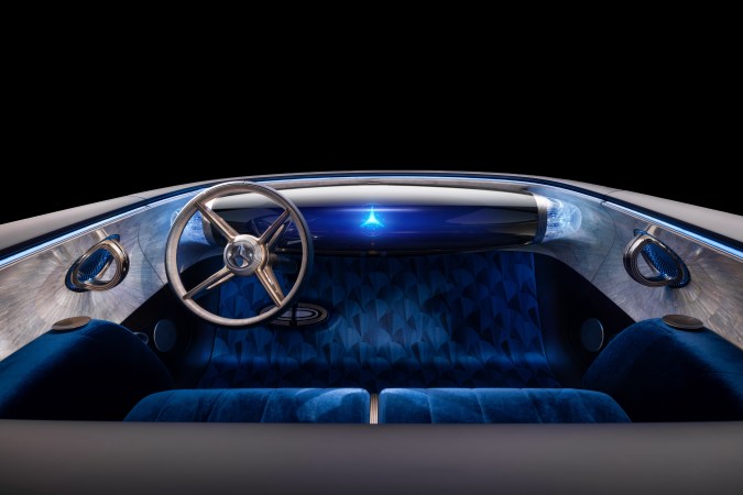 Mercedes-Benz Vision Iconic logra un interior inteligente y elegante.