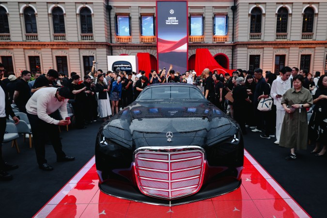 Mercedes-Benz Vision Iconic fue presentado en China.