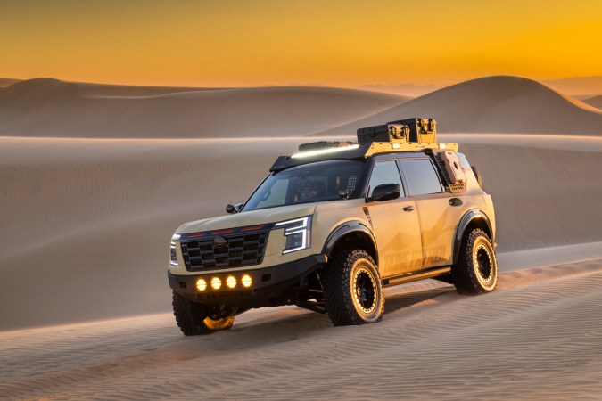 Nissan Dune Patrol es la versión todoterreno de la Armada.
