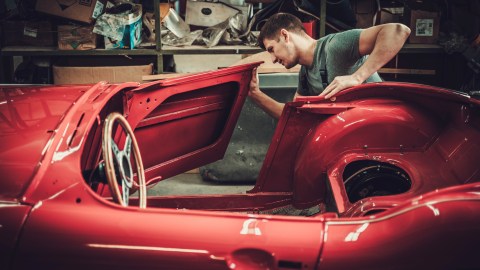 título para auto reconstruido en Florida