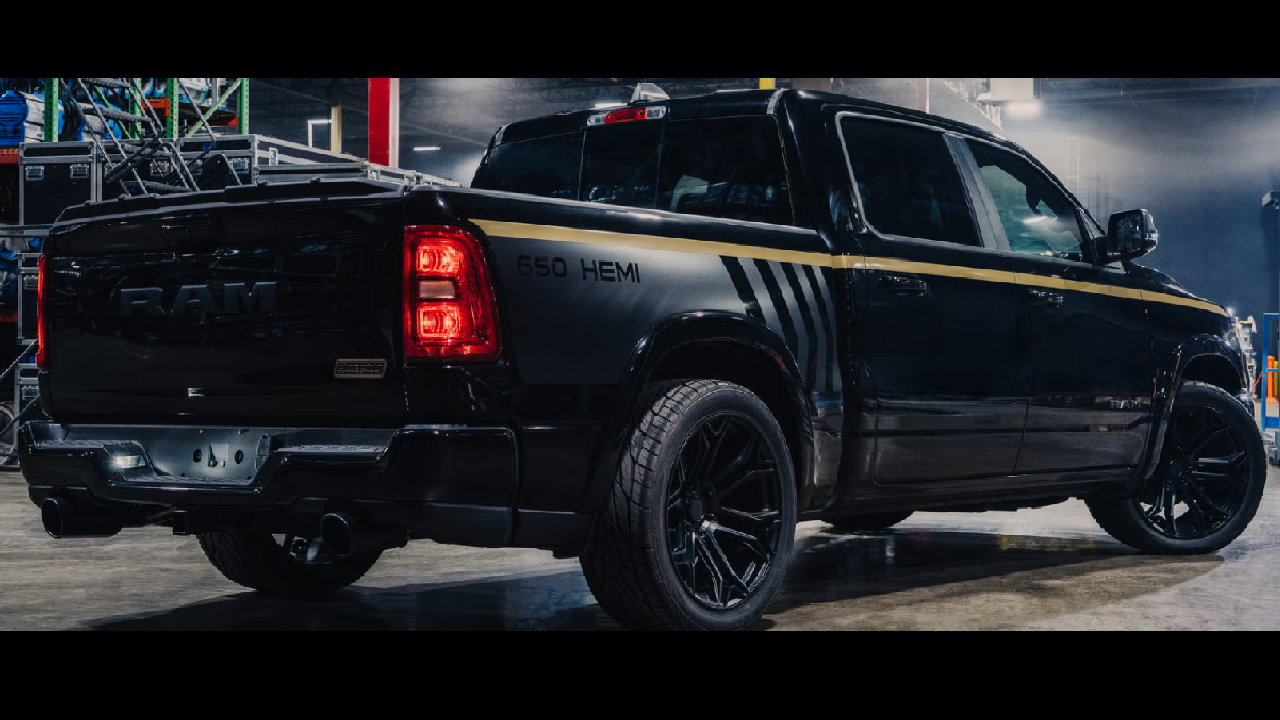 Ram 1500 Lowered tiene un poderoso motor de 650 caballos de fuerza.