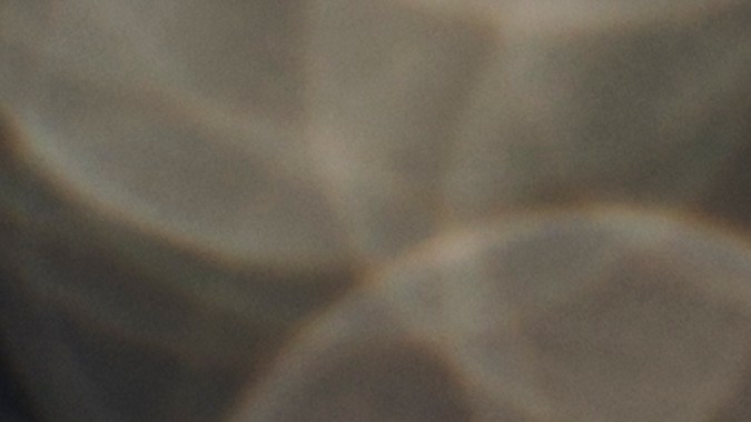 Rolls-Royce Phantom Centenary las puertas tienen mapas grabados.