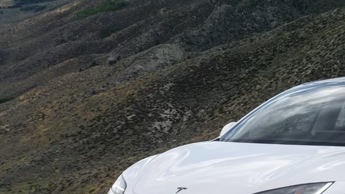 Tesla Model 3 Standard es la versión económica.