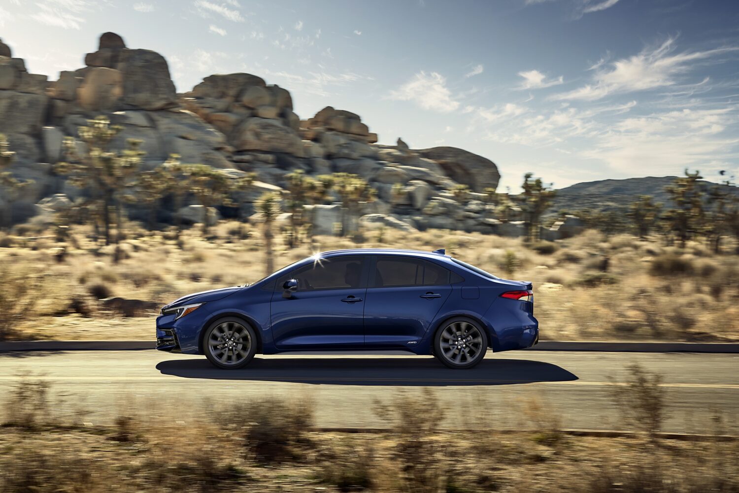 Toyota Corolla Hybrid 2025 color azul