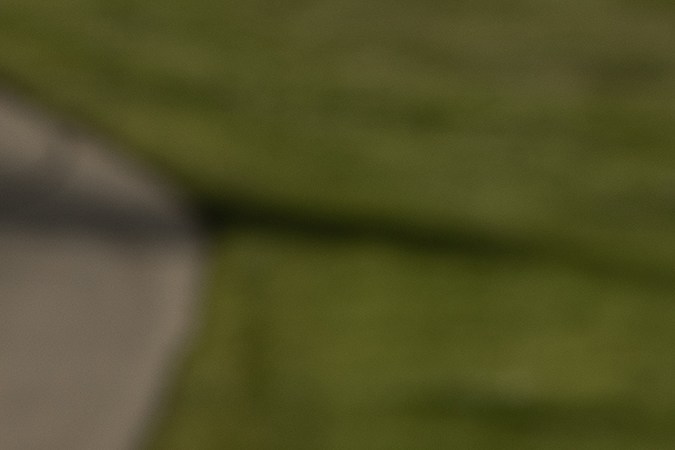 Chevrolet Camaro ZL1 tiene un alerón trasero de fibra de carbono.