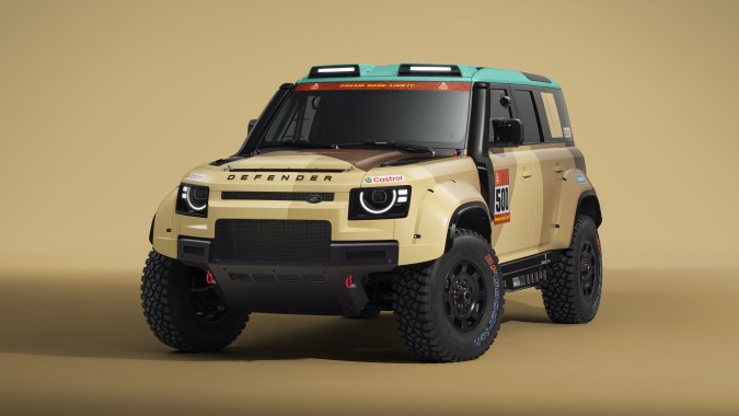 Land Rover Defender Dakar D7X-R 2026 está listo para el Dakar.