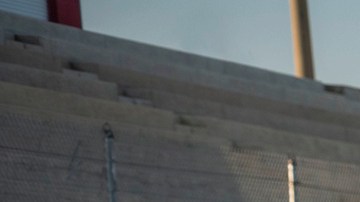 Dodge Charger Hustle Stuff Drag Pak 2026 tiene un poderoso motor V8 a gasolina.