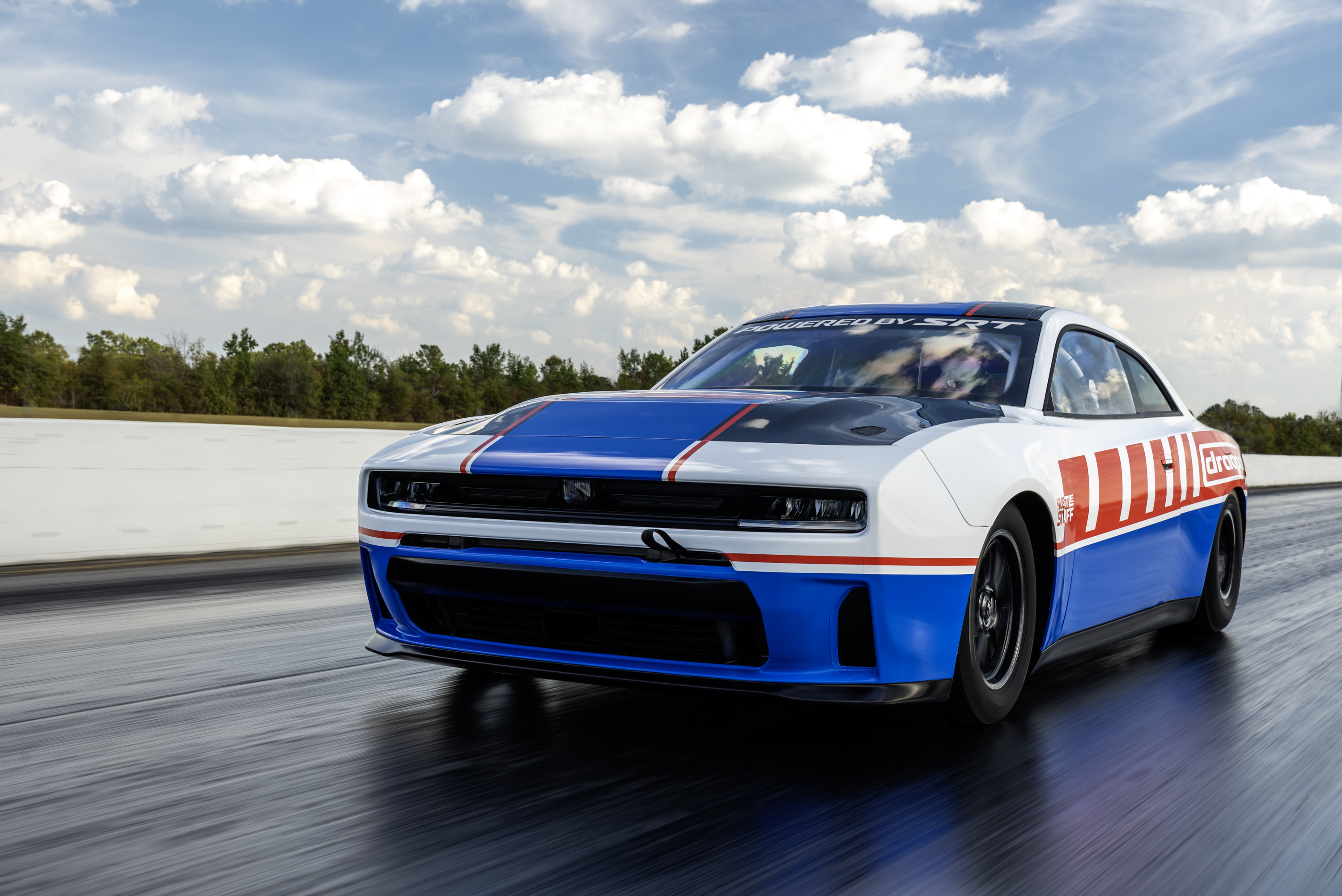 Dodge Charger Hustle Stuff Drag Pak 2026 está listo para la NHRA.