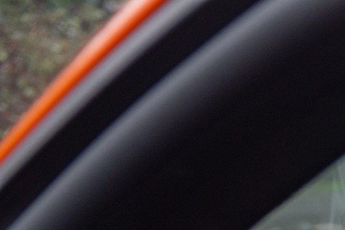 Dodge Charger Scat Pack 2026 tiene 64 opciones de iluminación interior.