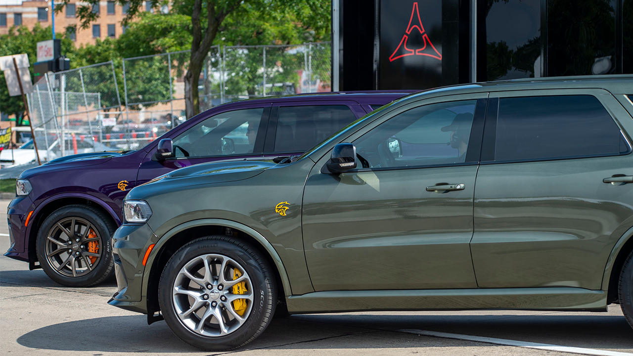 Dodge Durango V8 Hemi genera unos 714 caballos de fuerza.