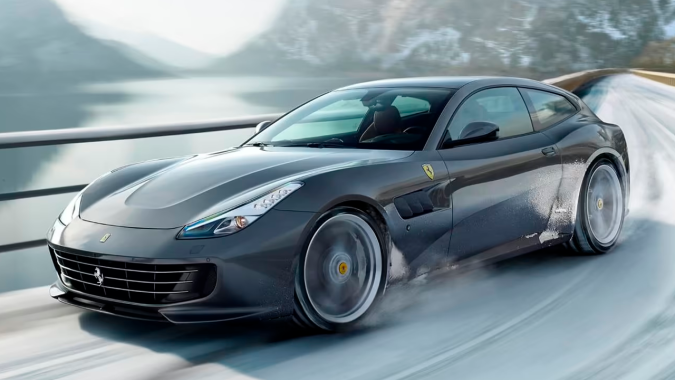 Ferrari GTC4Lusso fue el primer auto tres puertas de la marca.